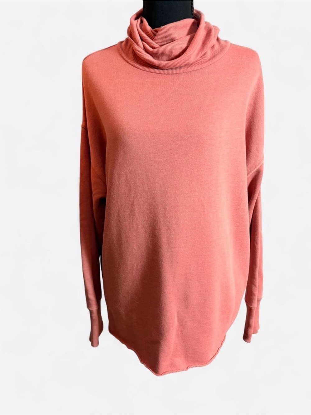 Lightweight Aerie Coral Sweater